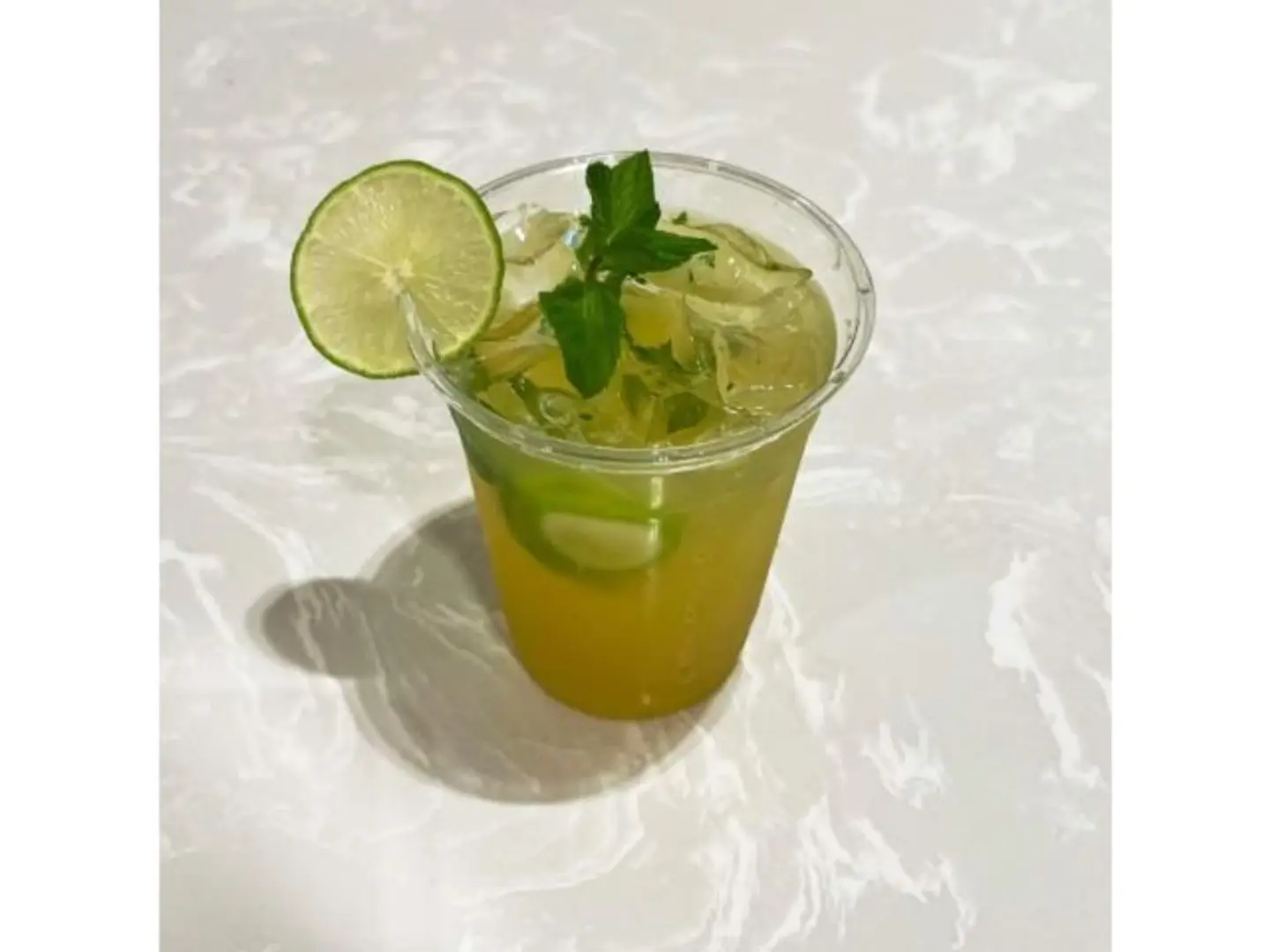 موهيتو تفاح أخضر