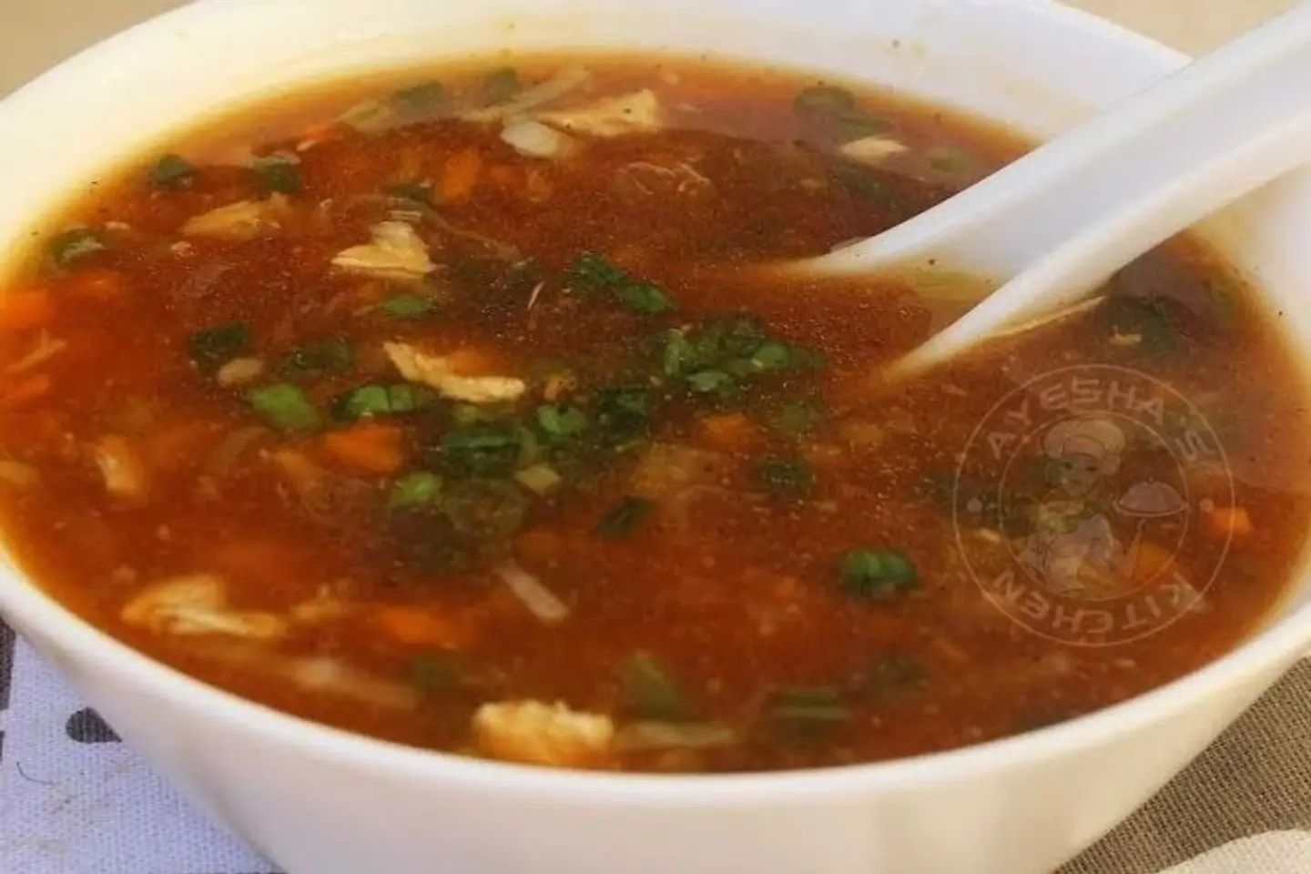 شوربة مانشو بالخضار