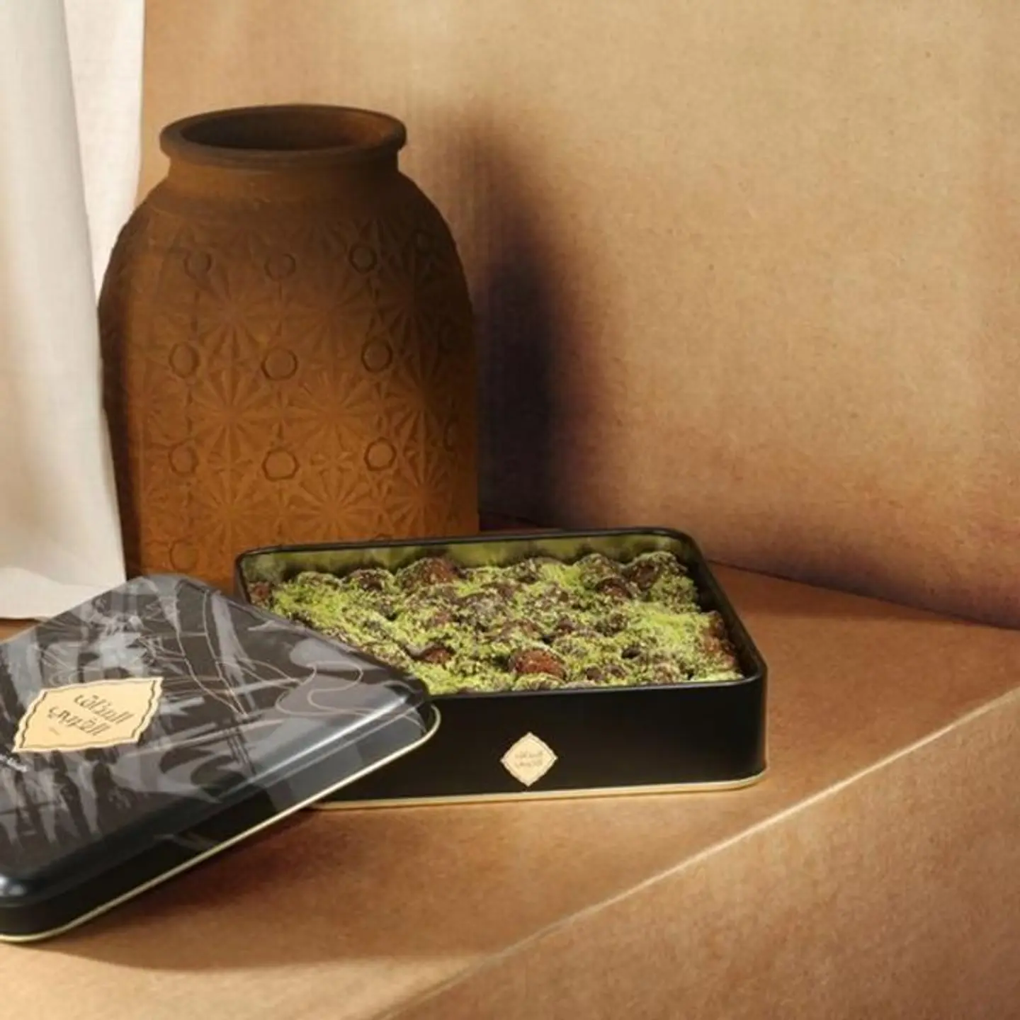Al Mathaq Al Arabi Mini Petit Four 330g