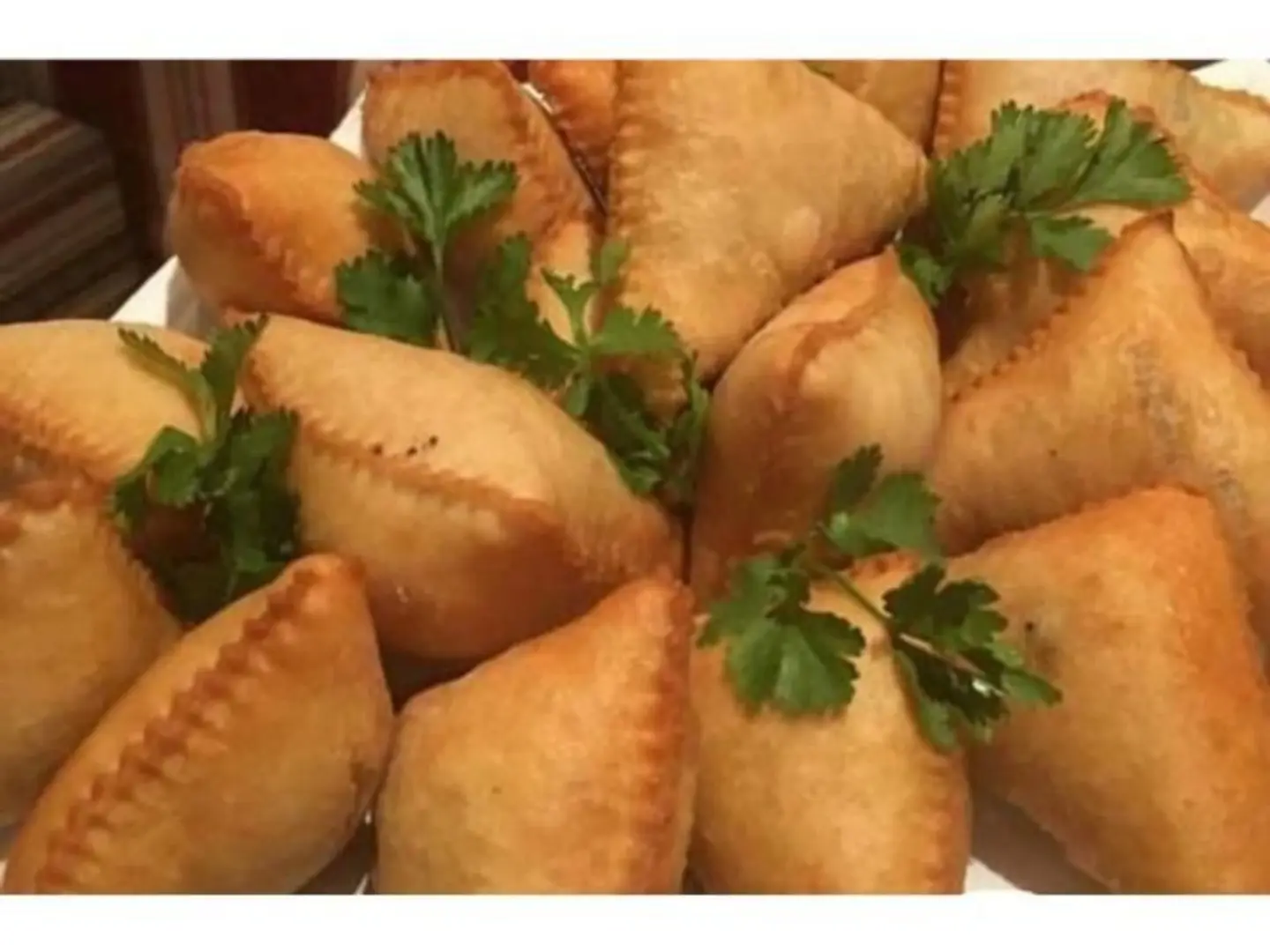 سمبوسة بف جبن