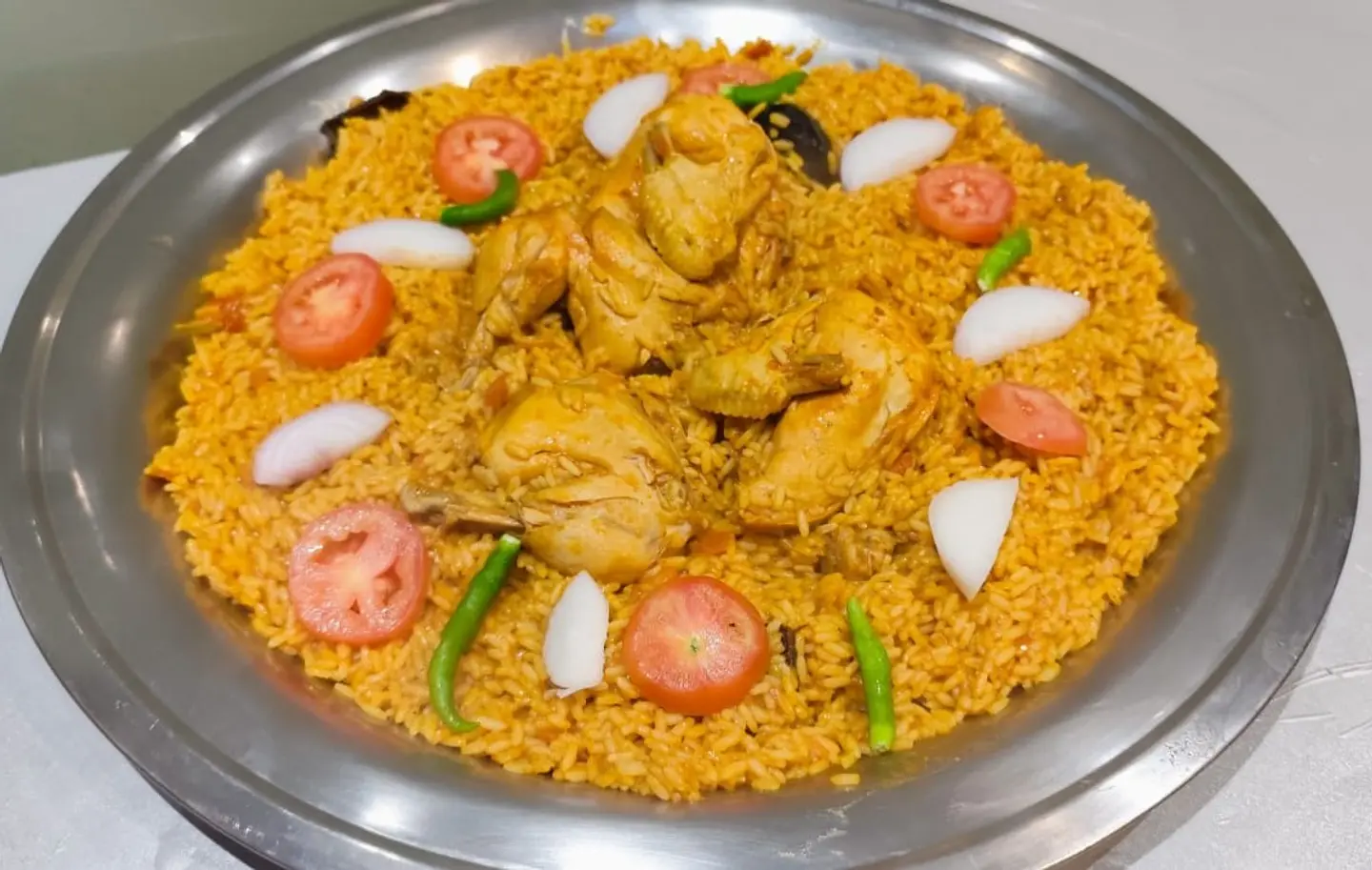 Madghut Dajaj Nasi Hubih