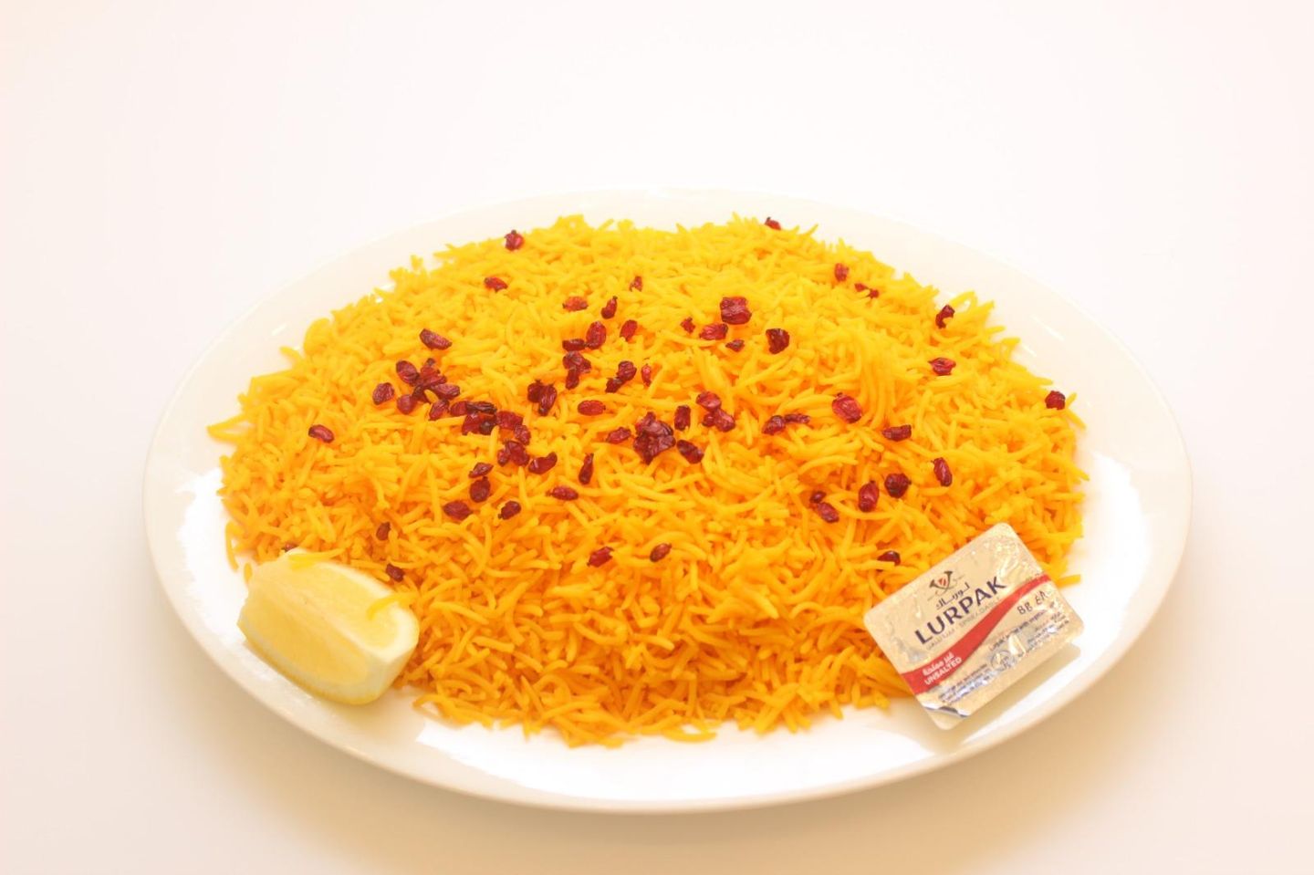 أرز زعفران مع الزريشك