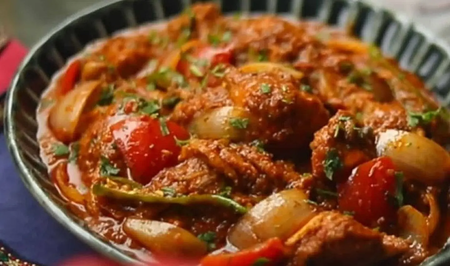 دجاج بالبصل