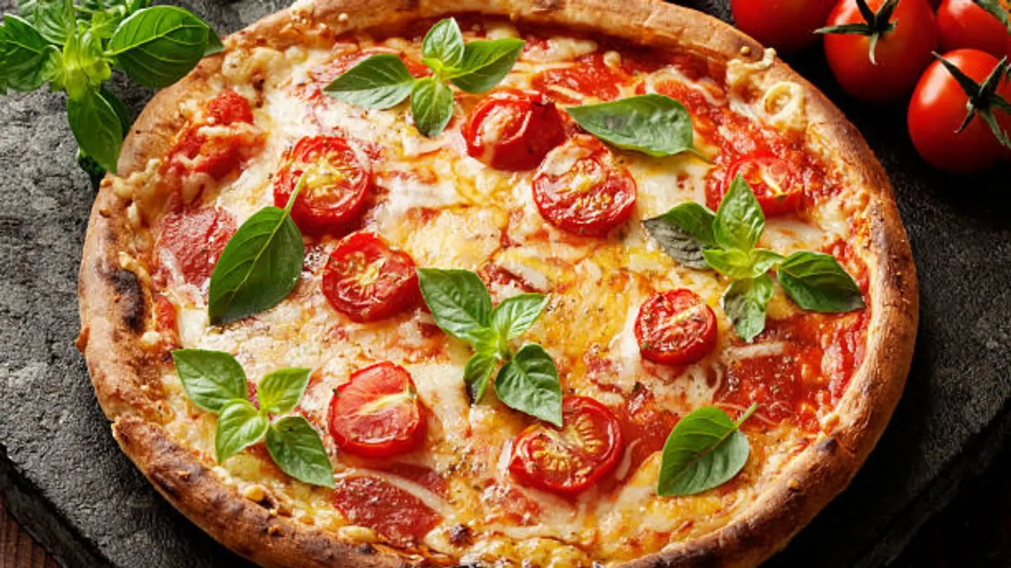 بيتزا مارجريتا