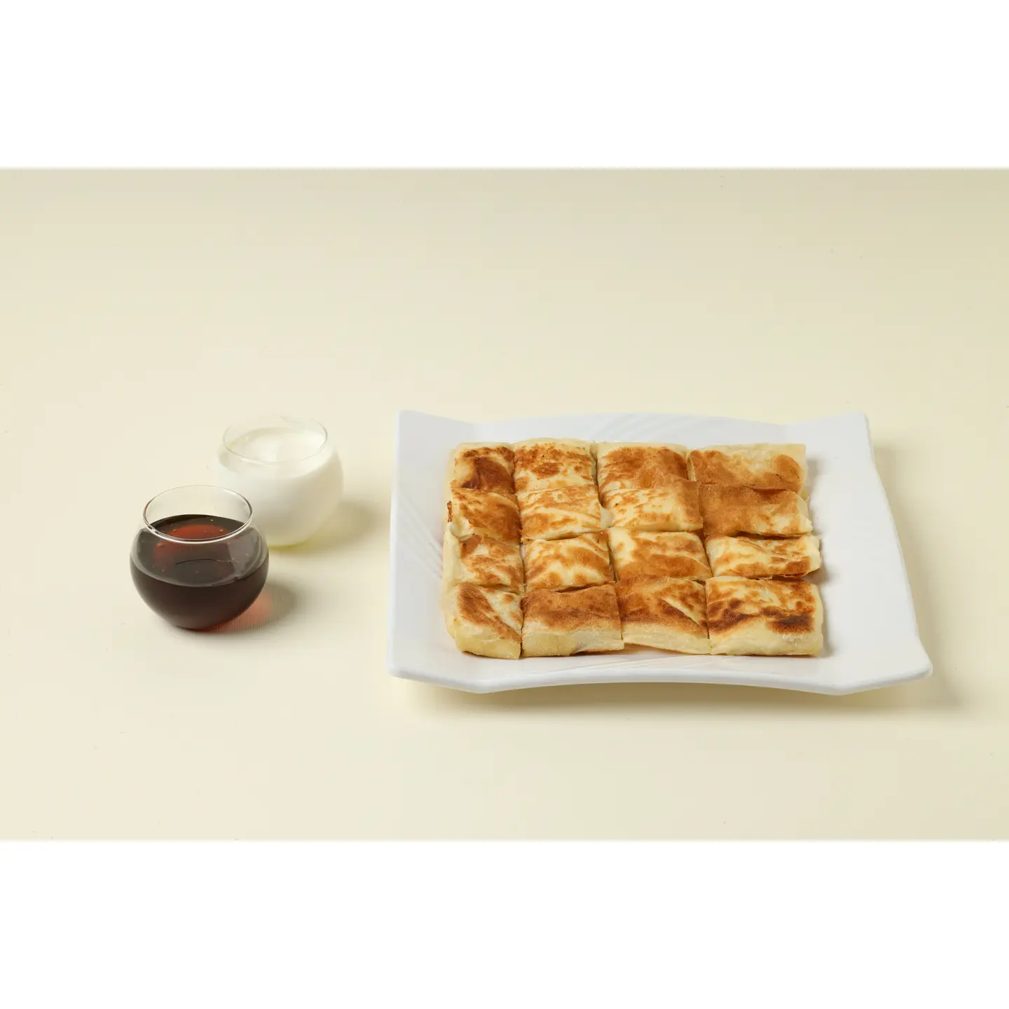 Labneh And Honey Mutabbak