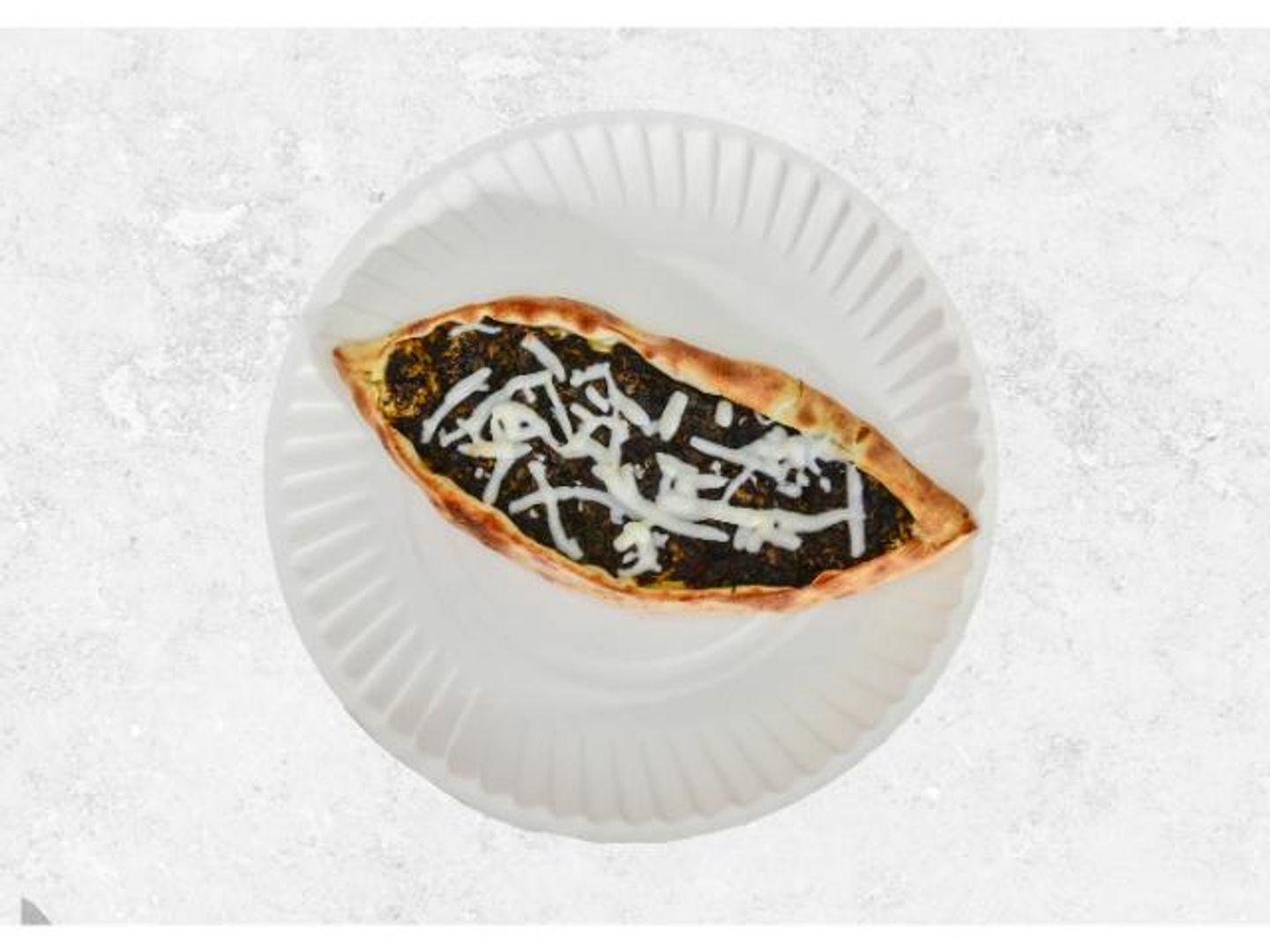 Spinach With Spicy Cheese
