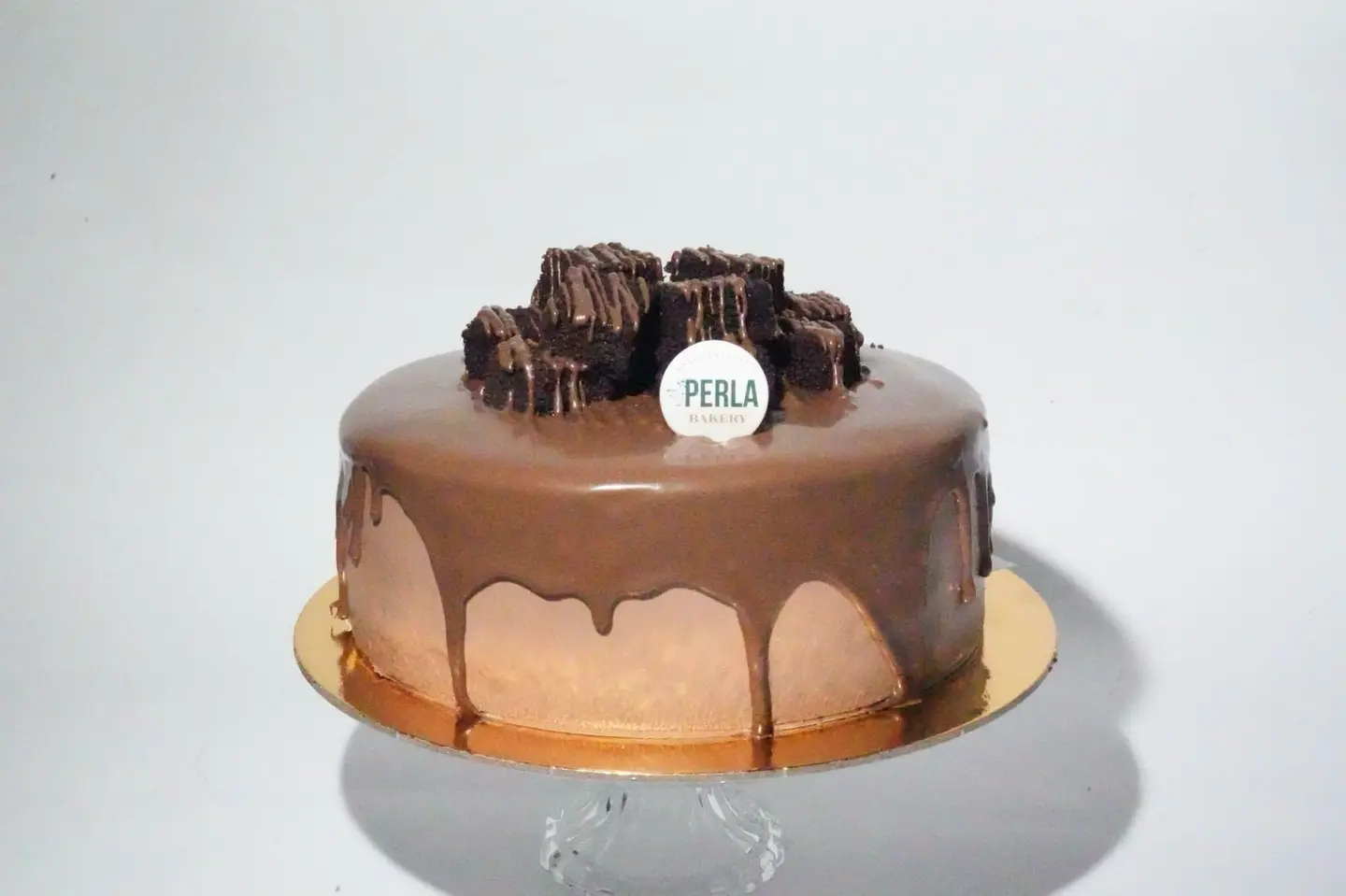 Nutella Filled Cake - Size 18