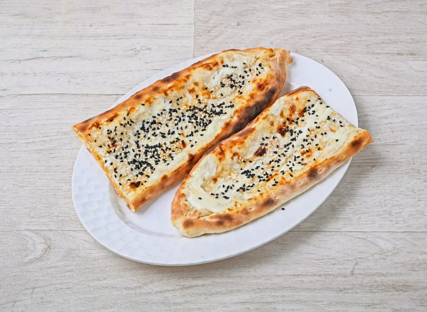 منقوشة جبن عكاوي