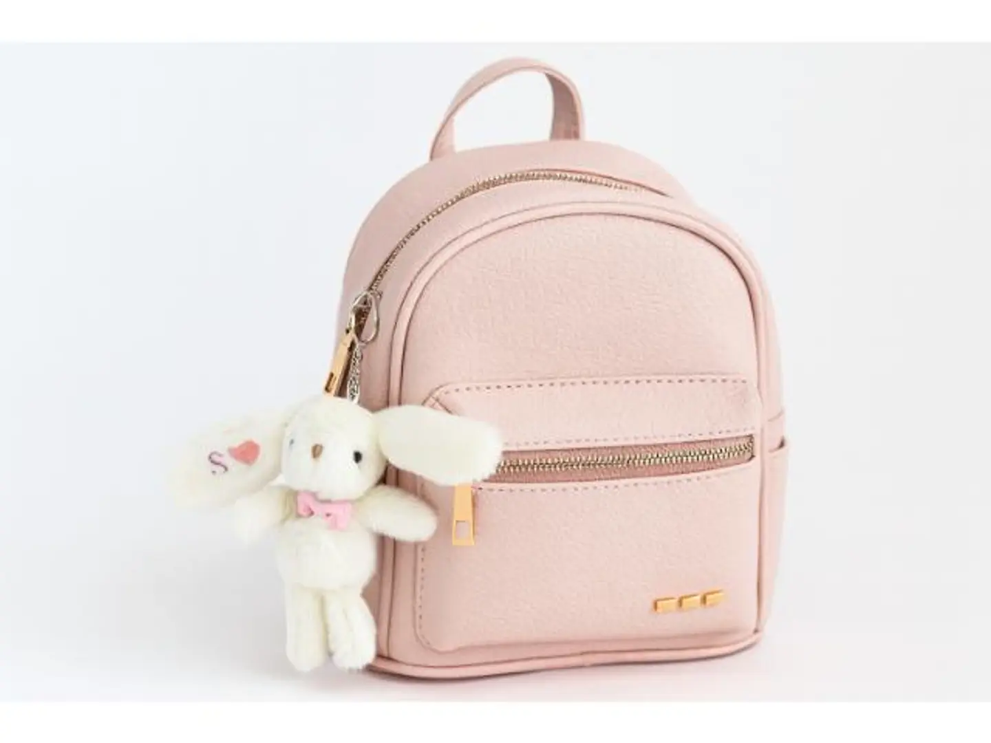 ميدالية دبدوب