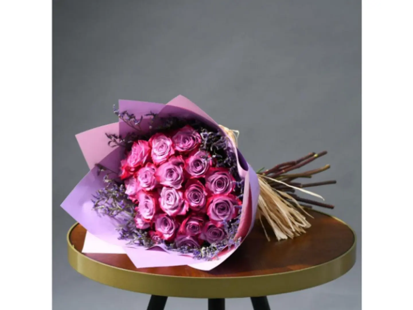 باقة بريق البنفسج