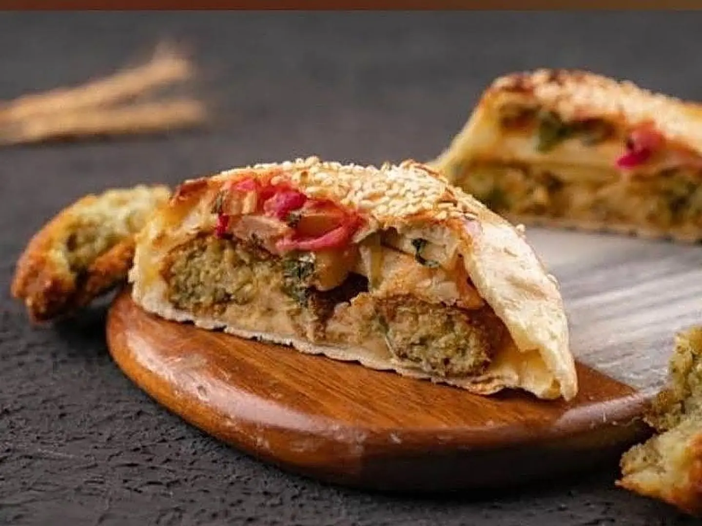 فطيره فلافل وجبن