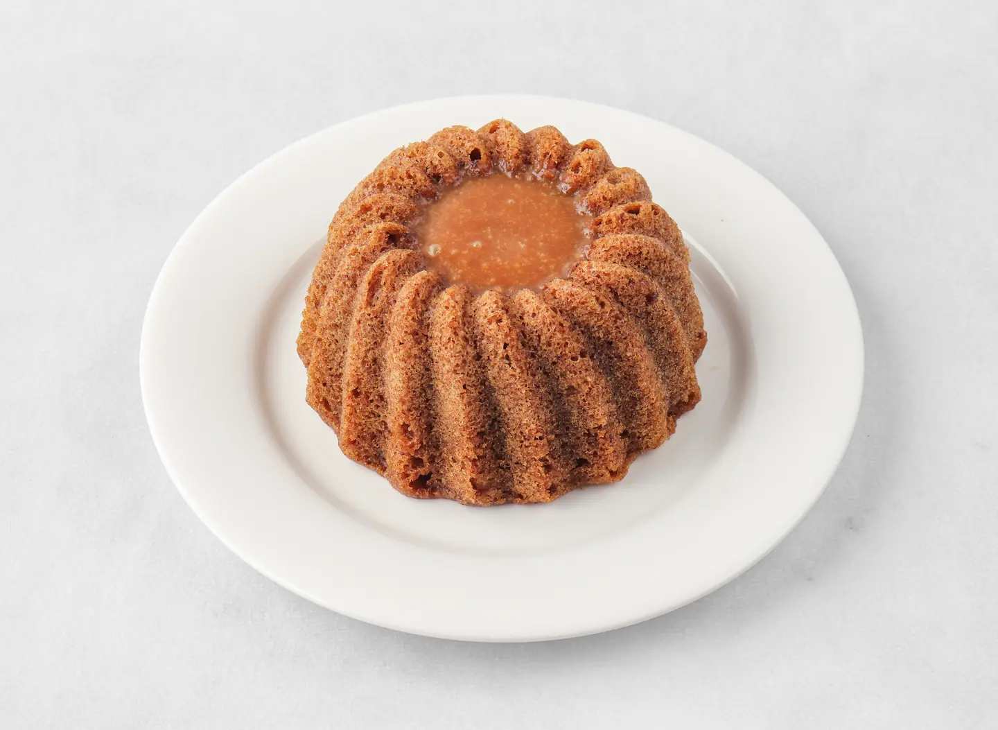 كيك مولتن بالتمر