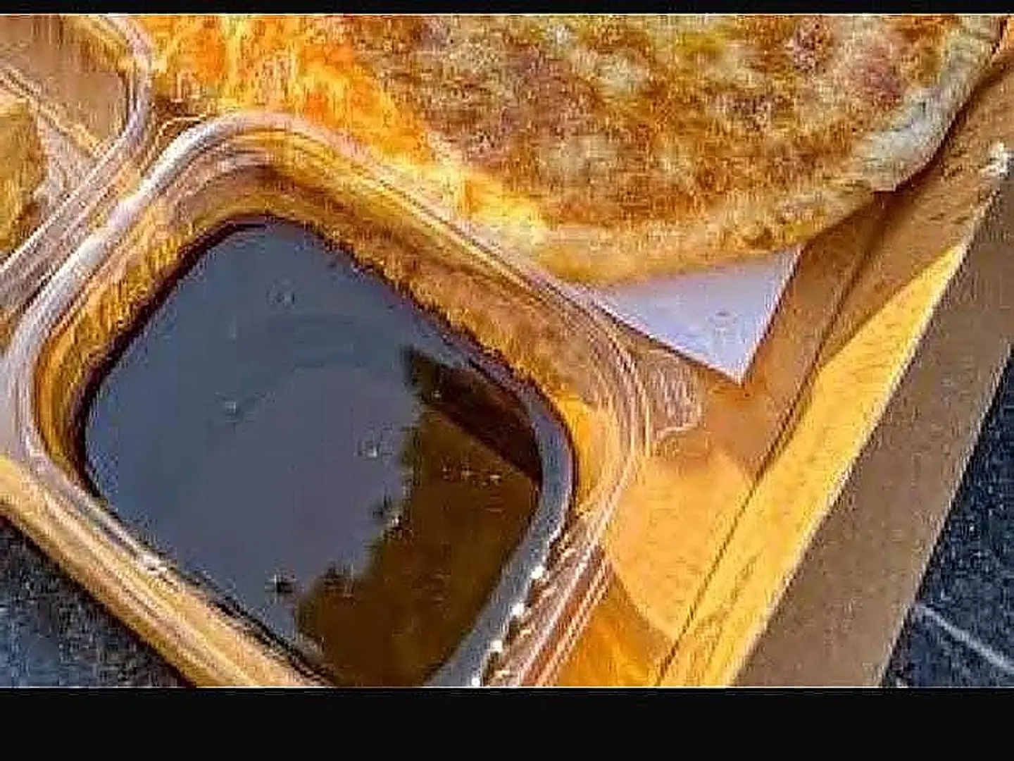 عسل اسود