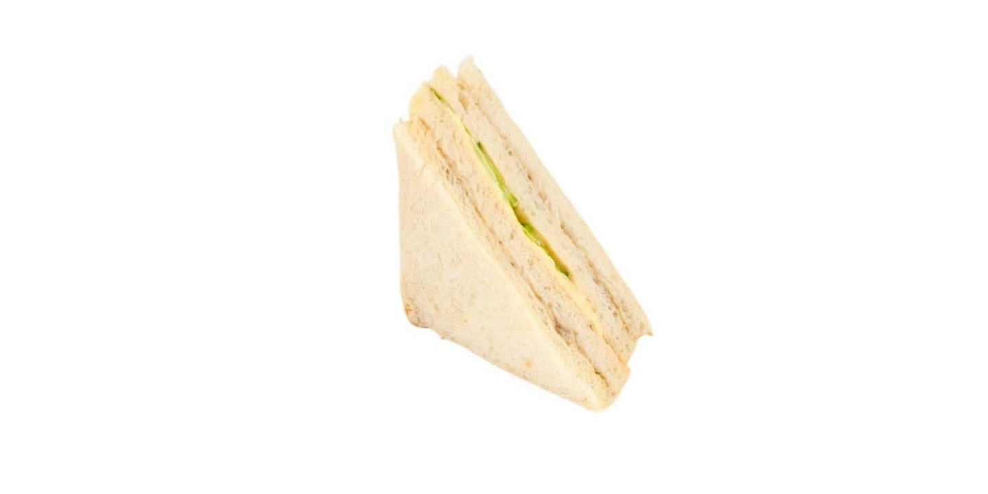 تونا كلوب ساندوتيش
