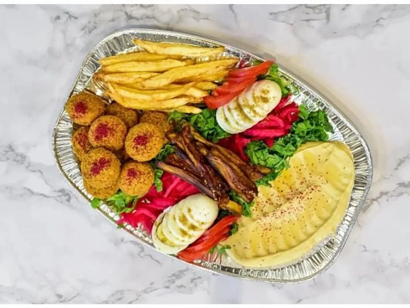 صحن مشكل فلافل كبير