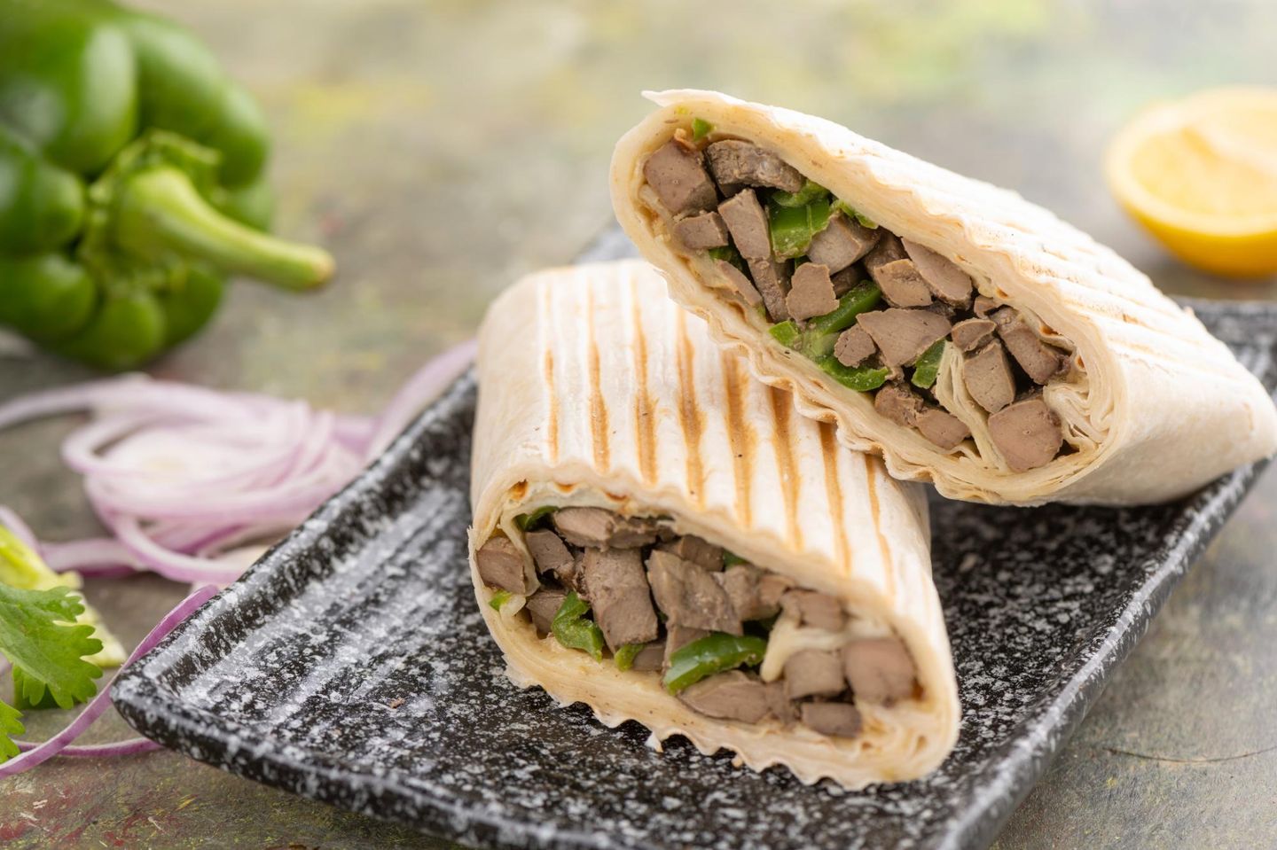 وجبة فلة ساندوتش فلافل سوبر