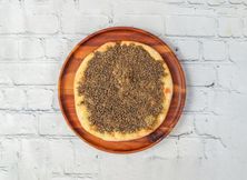 خبز تميس بالزعتر
