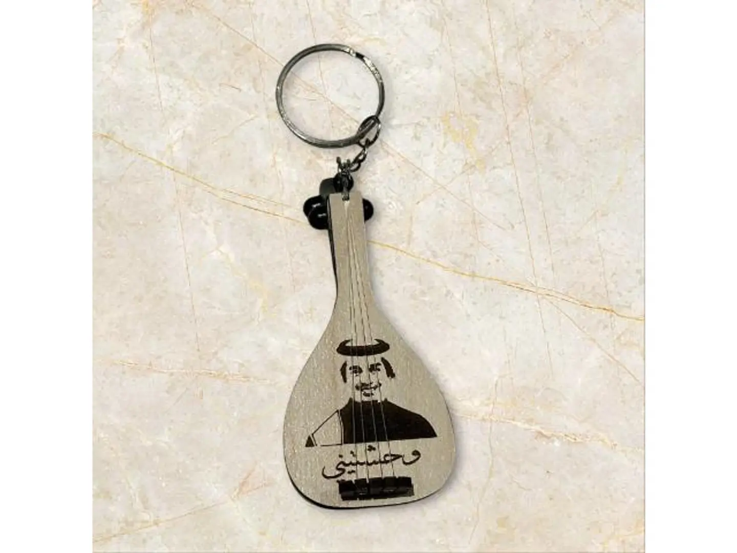 ميداليات بشكل عود 6