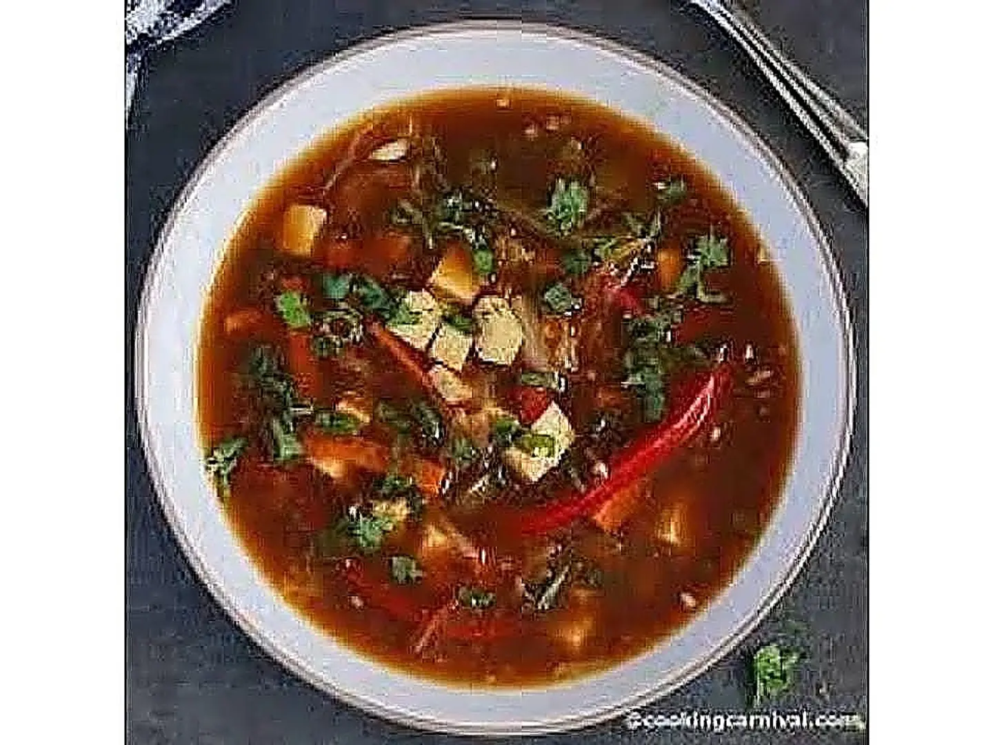 شوربة حارة وحامضة نباتية دجاج