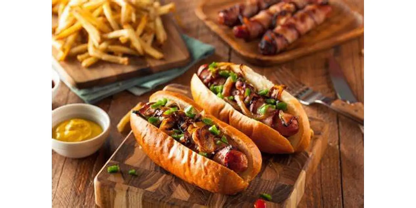 ساندوتش الهوت دوق