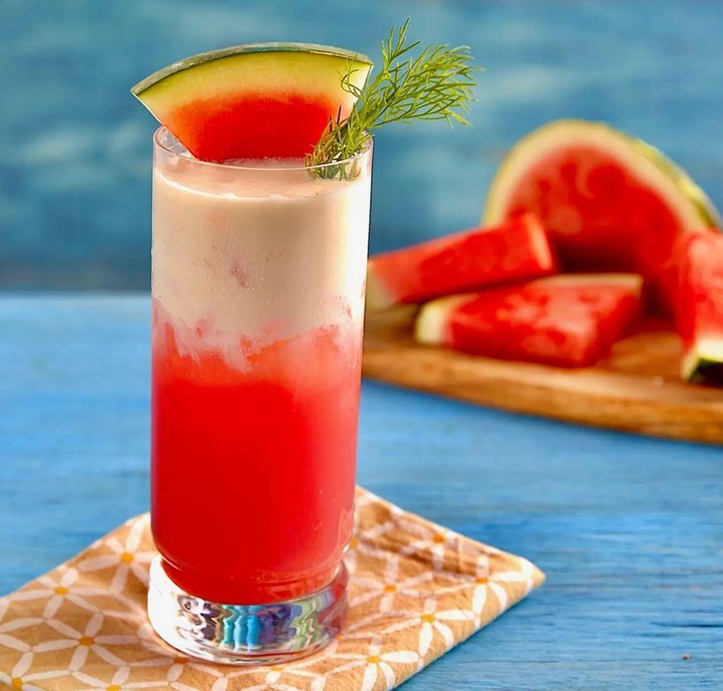 شاي البطيخ بالجبنة