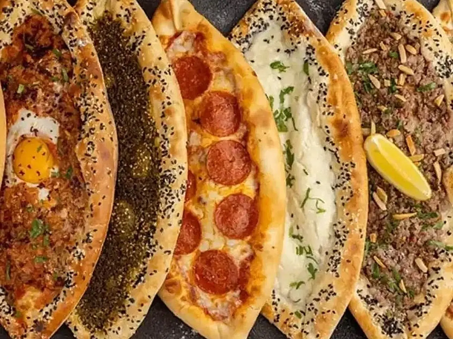 بوكس فطائر وسط 40 قطعة