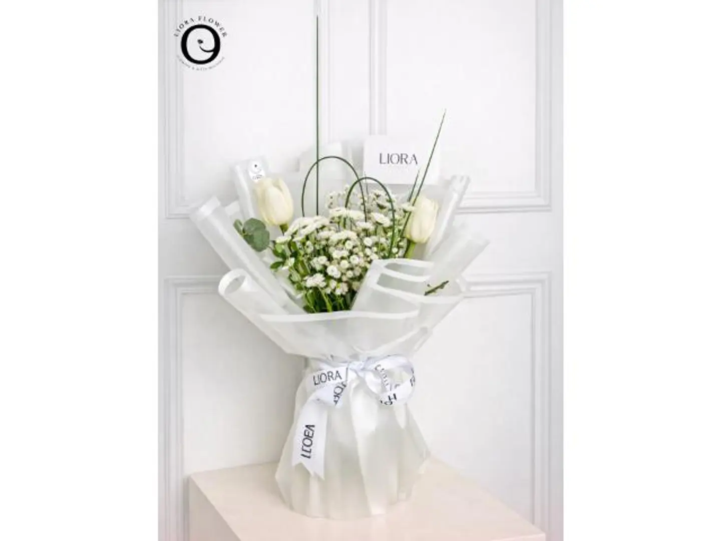 اللؤلؤ الأبيض