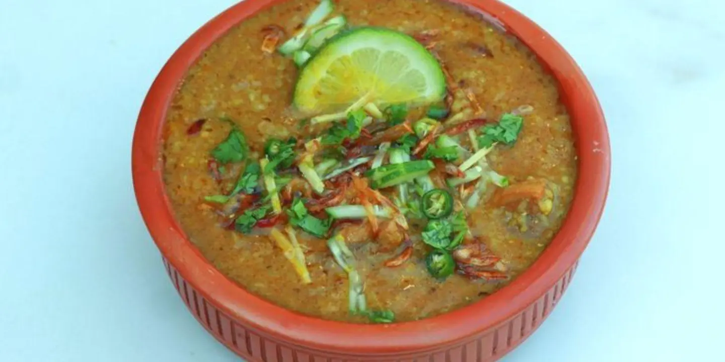 Haleem + Roti