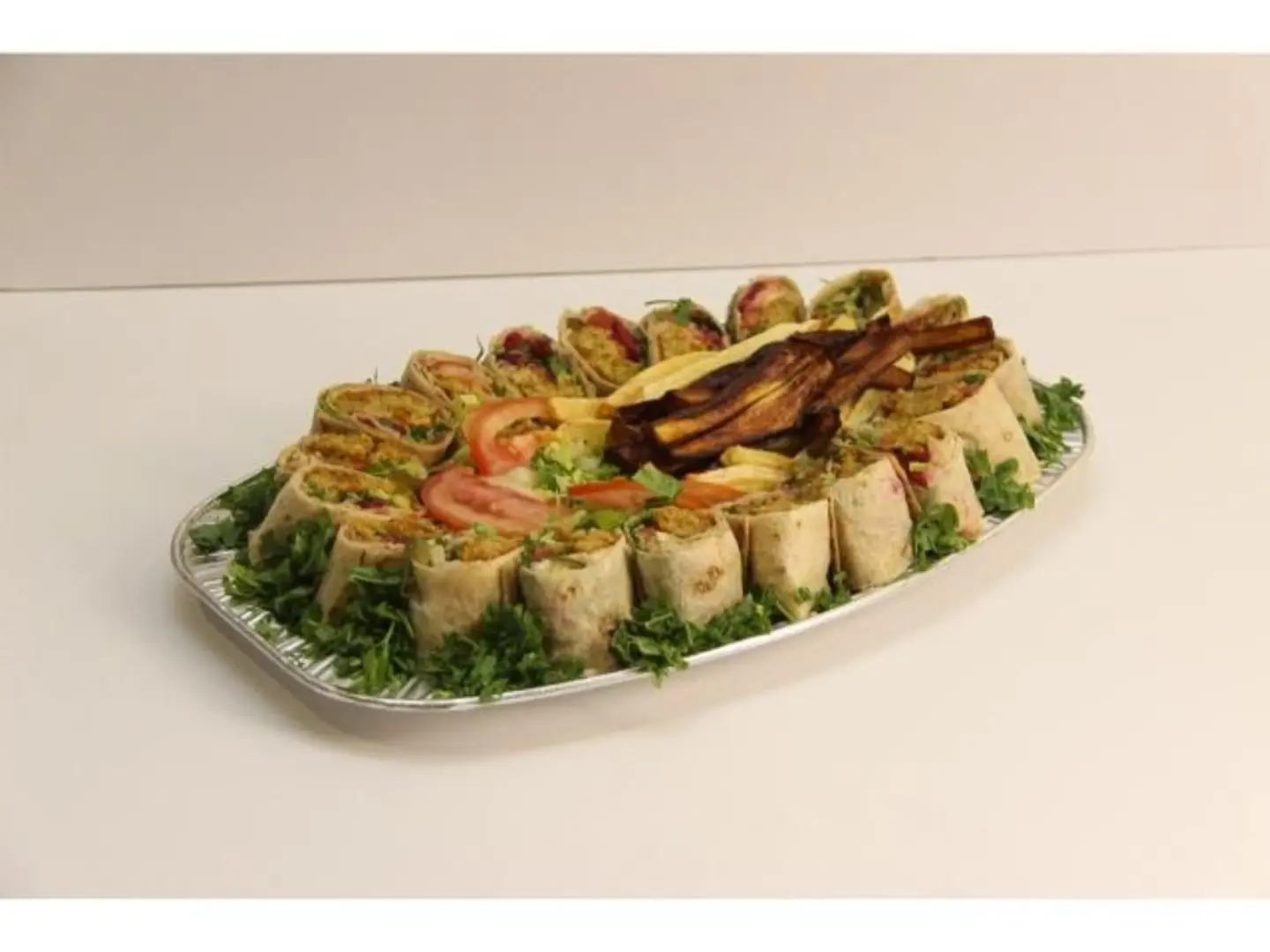 صحن فلافل عربي وسط