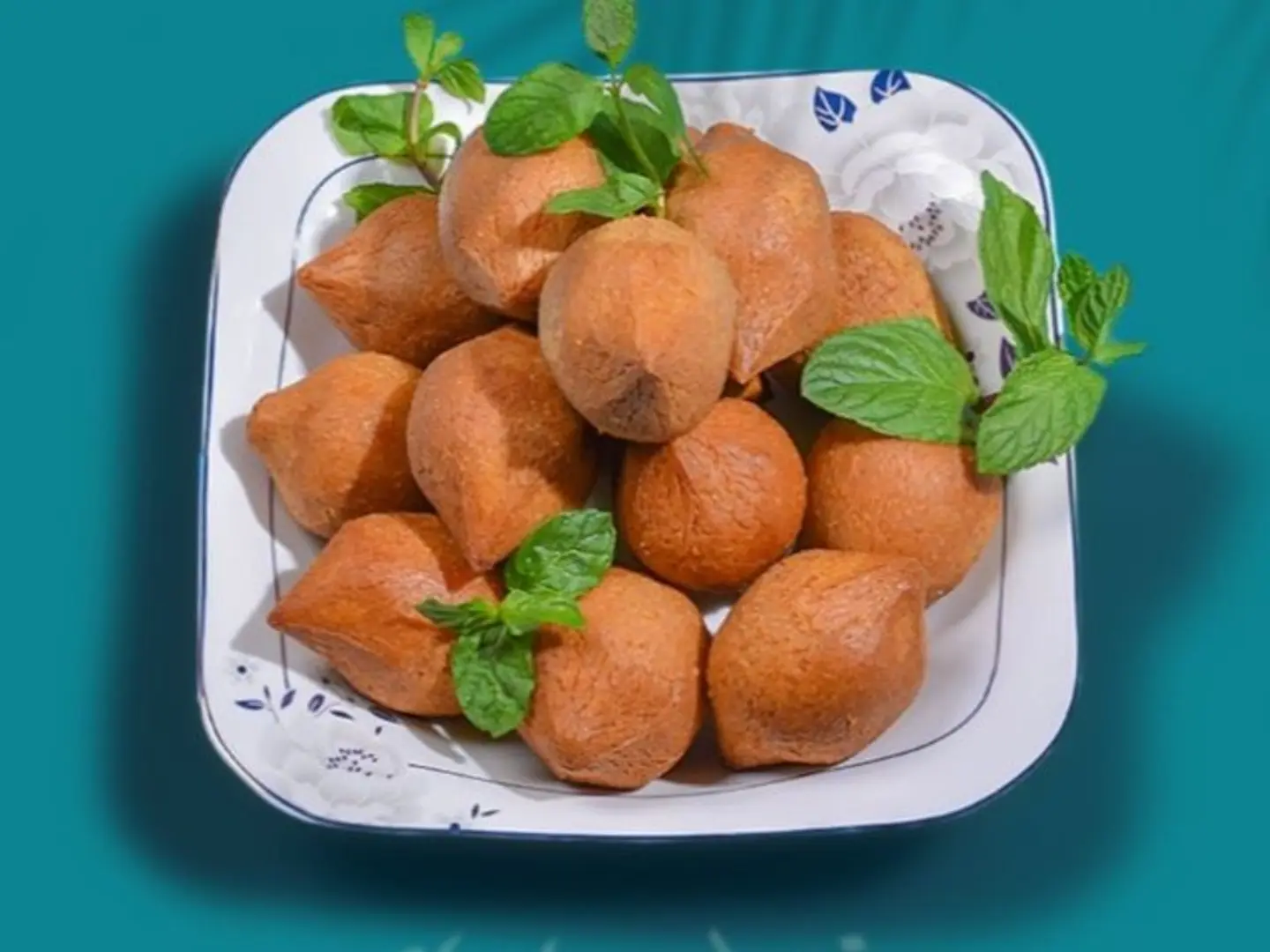 4 Chicken Kibbeh Pieces