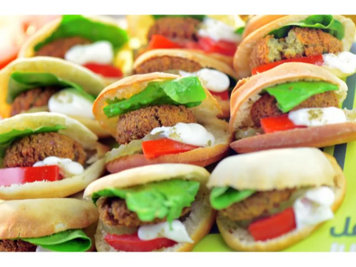 ميني فلافل مشكل