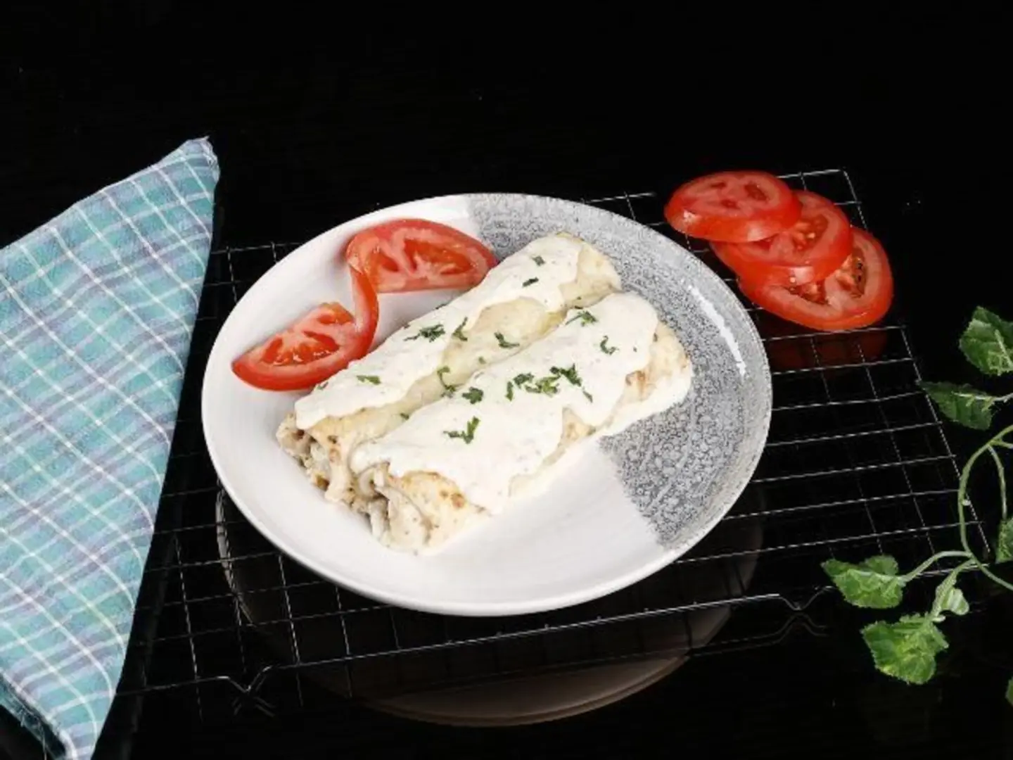 راب دجاج انشيلادا بالصوص الأبيض