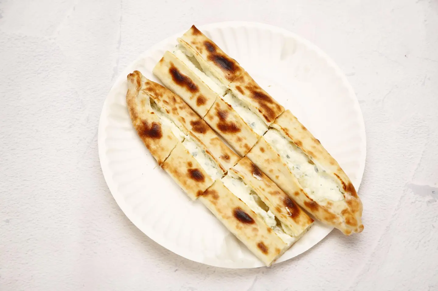 فطائر جبن عكاوي