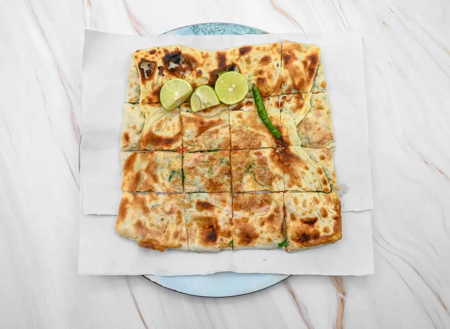 مطبق بالخضار