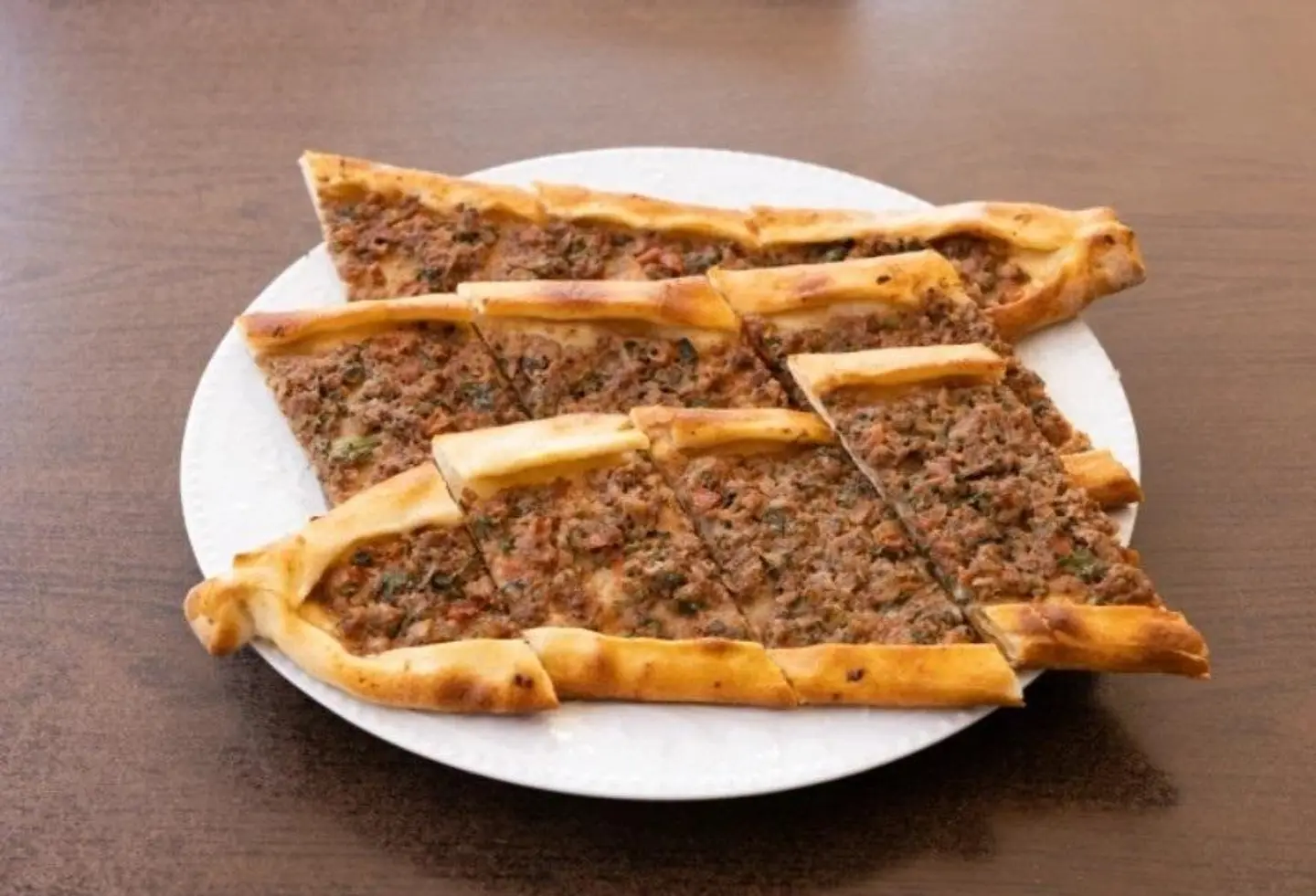 لحم بالعجين