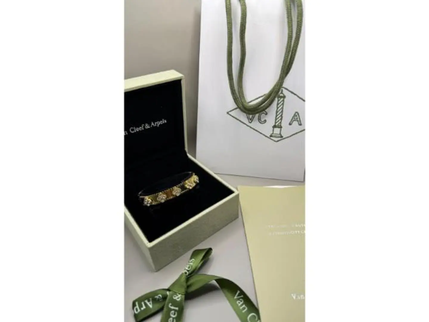 Van Cleef1