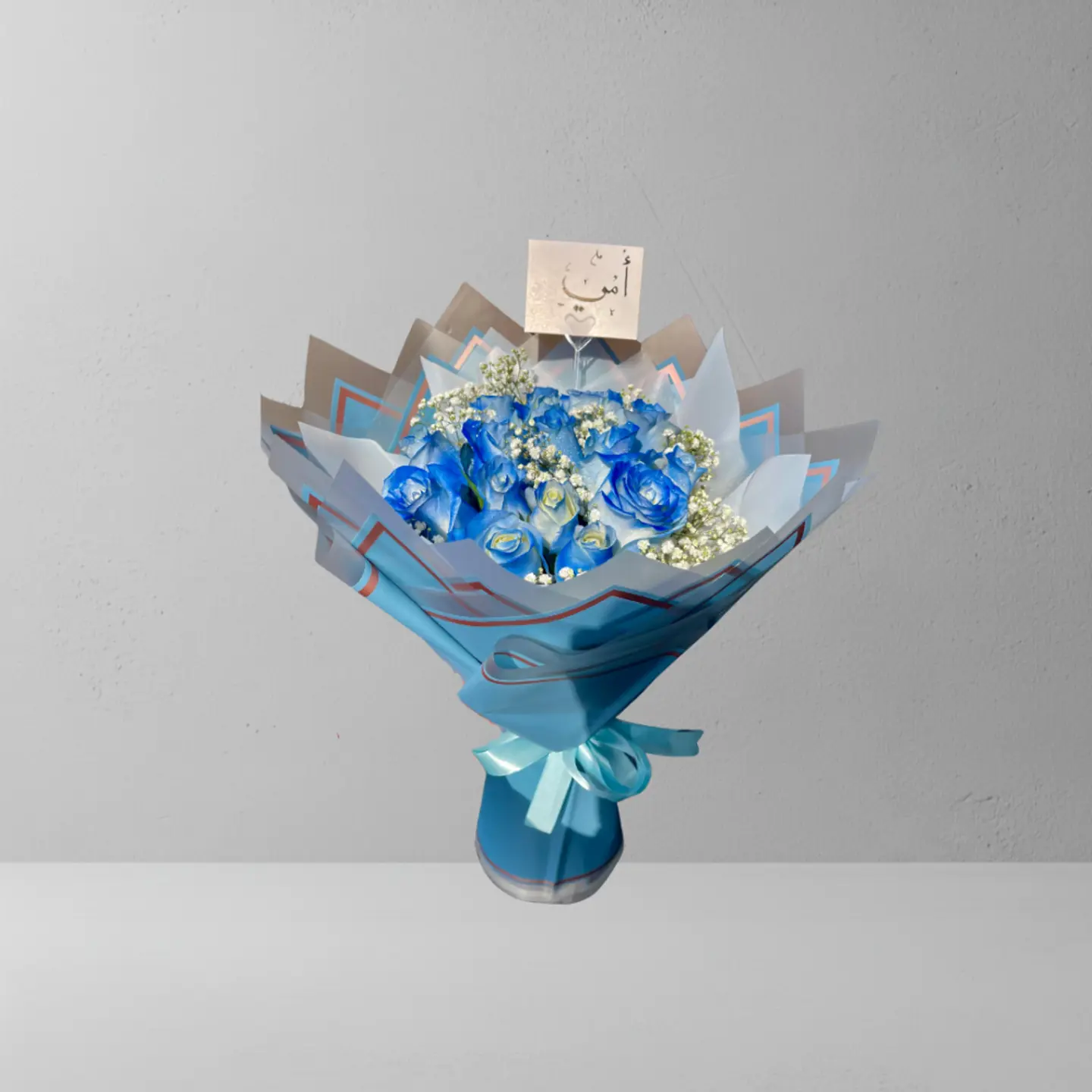 باقة أزرق مثلثات