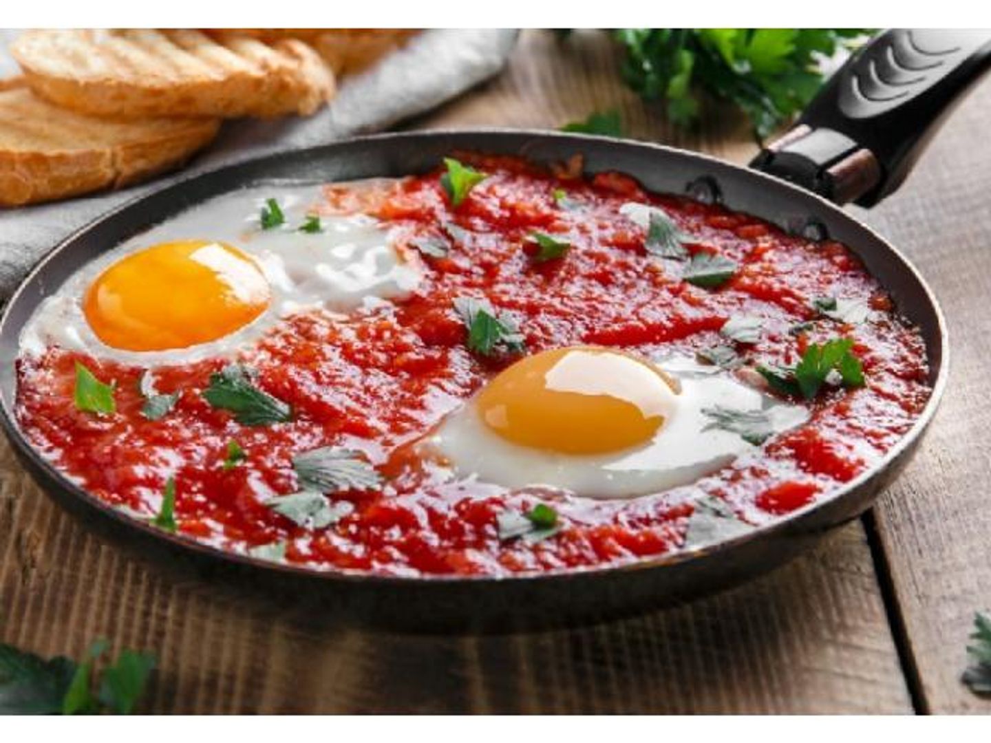 Eggs With Tomato