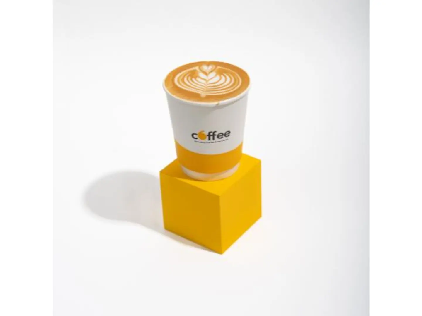 بيستاشيو لاتيه حار