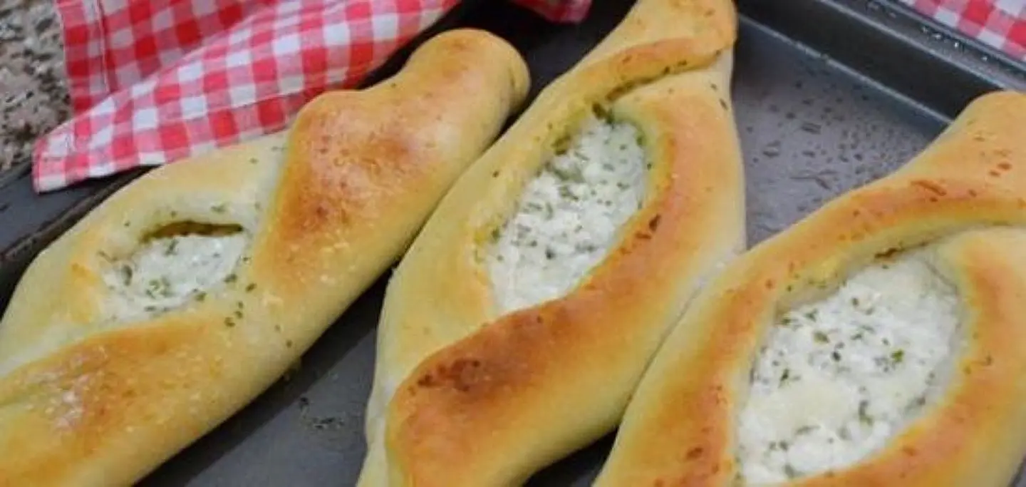 Cheese With Mint Pie