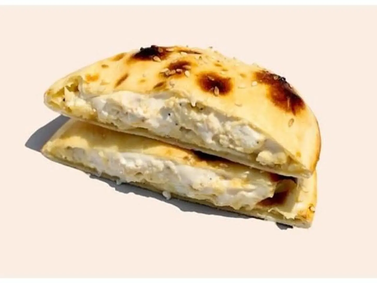 مدور بيض بالجبن