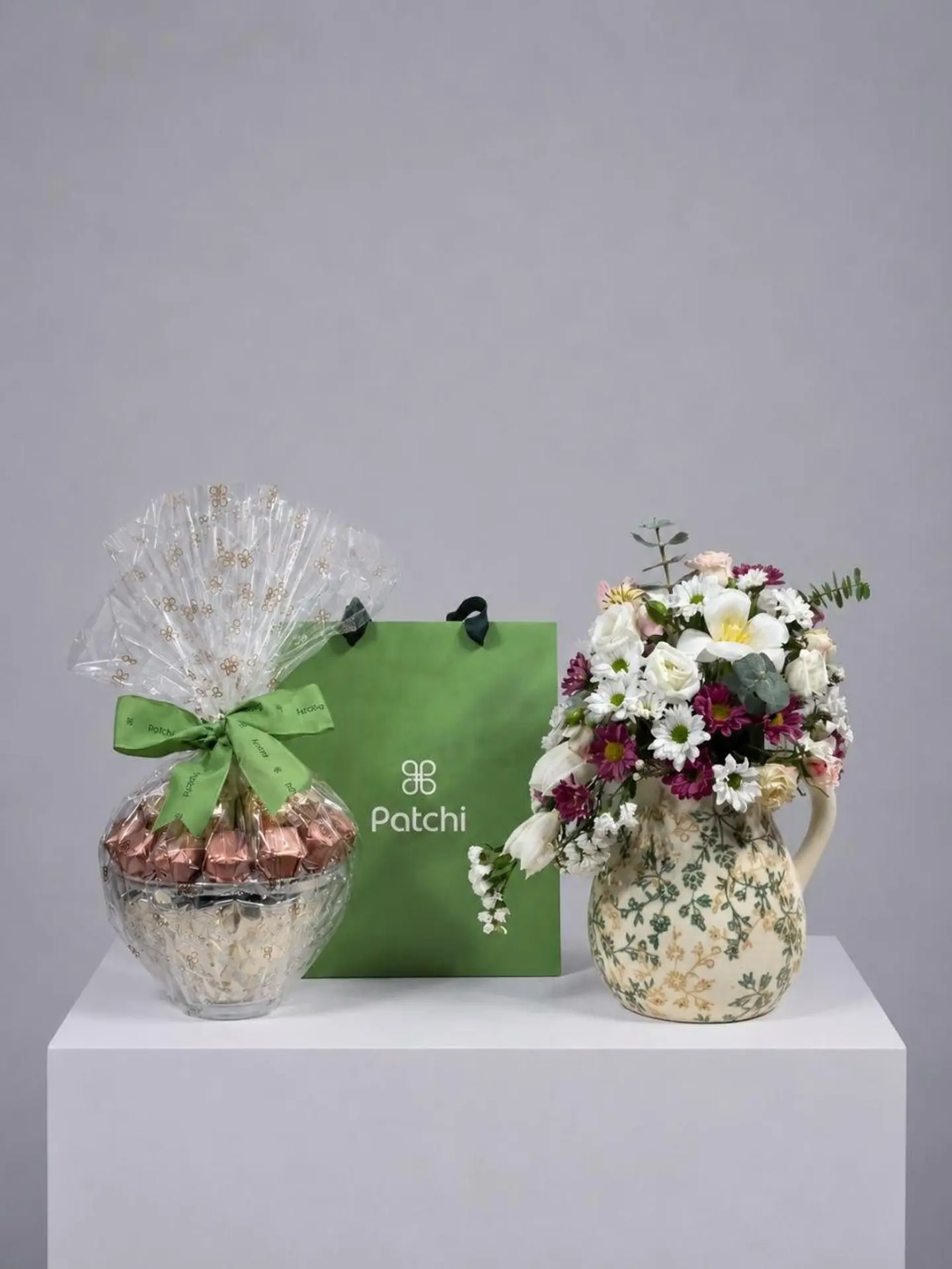 A Vase Of Refined Taste With A Patchi Tray
