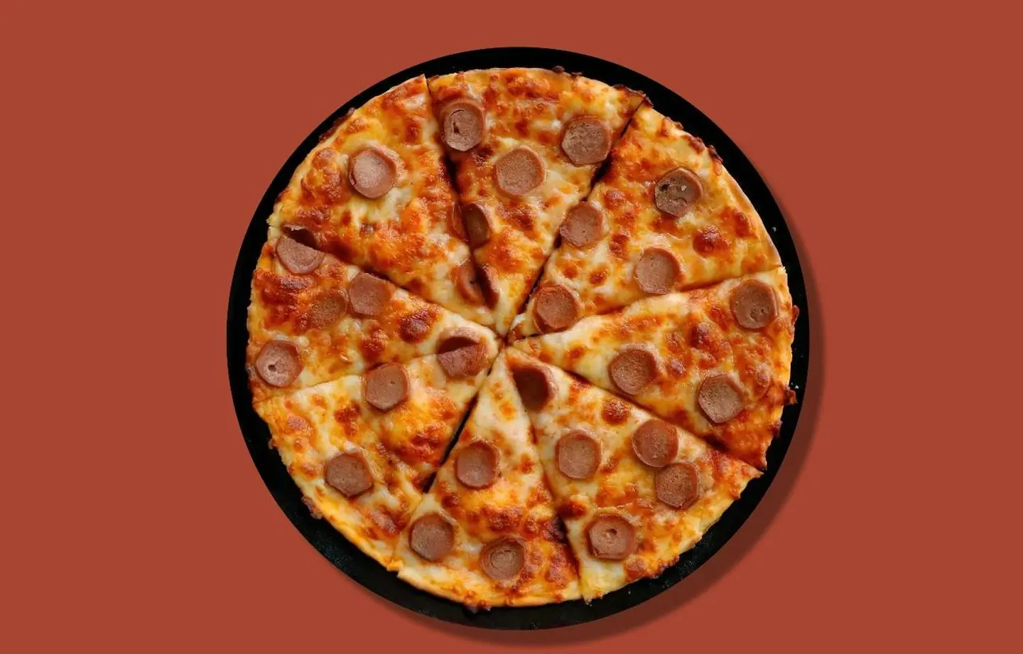 بيتزا نقانق