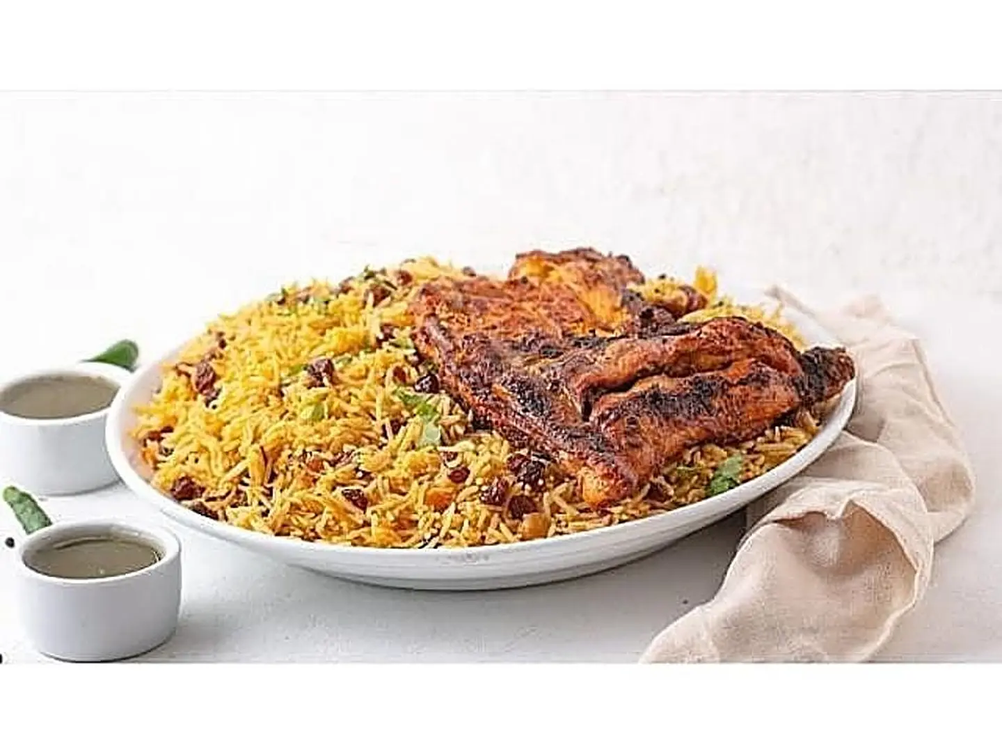 Half Charcoal Chicken With Bukhari Rice