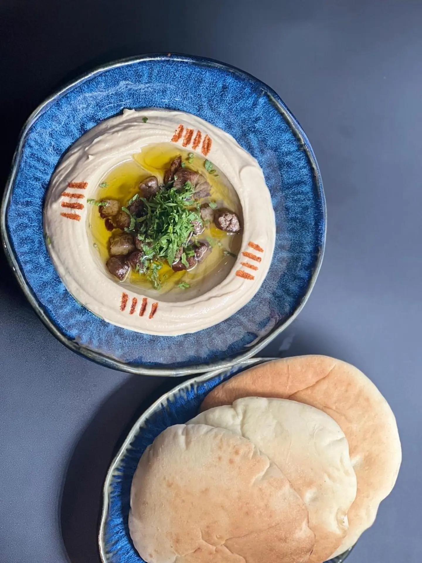 Hummus With Meat