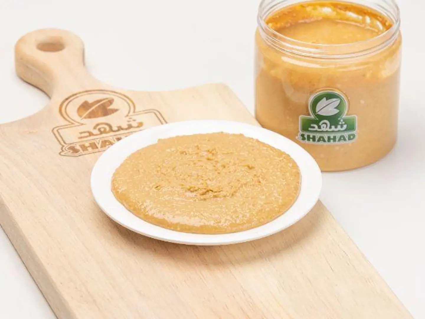 زبدة الفول السوداني طازجة
