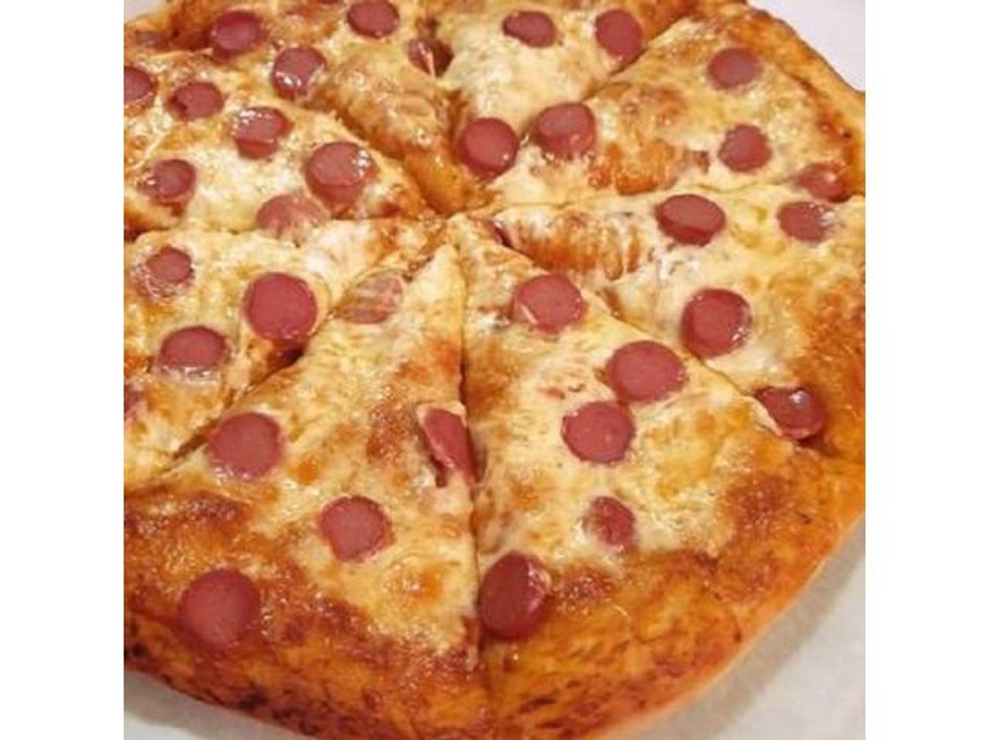 Labneh With Sausage Pizza