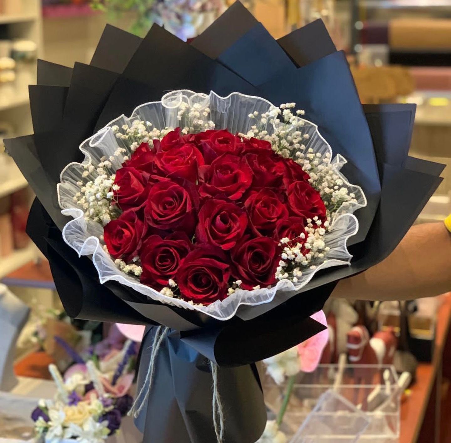 باقة ورد احمر  طبيعي