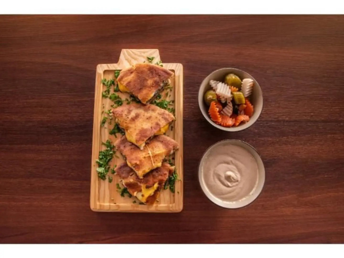 حوواشي لحم بالجبنة