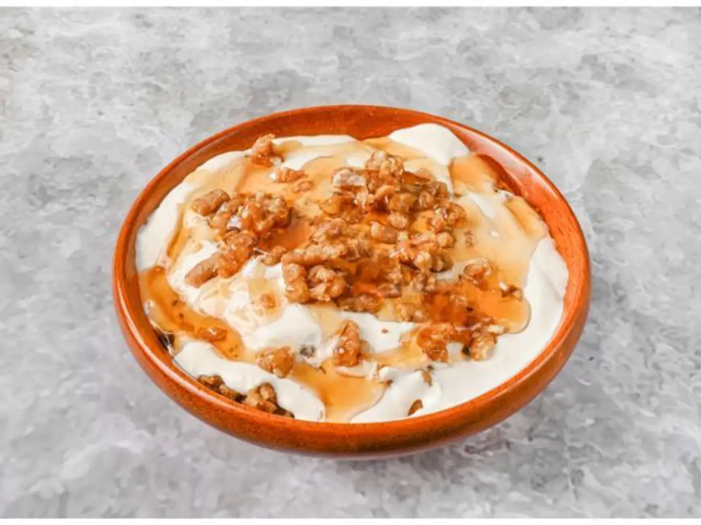 Areekah With Cream Honey And Cheese